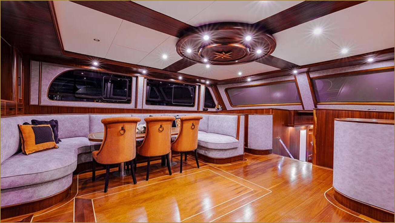The Grand Saloon of Aqua Bella